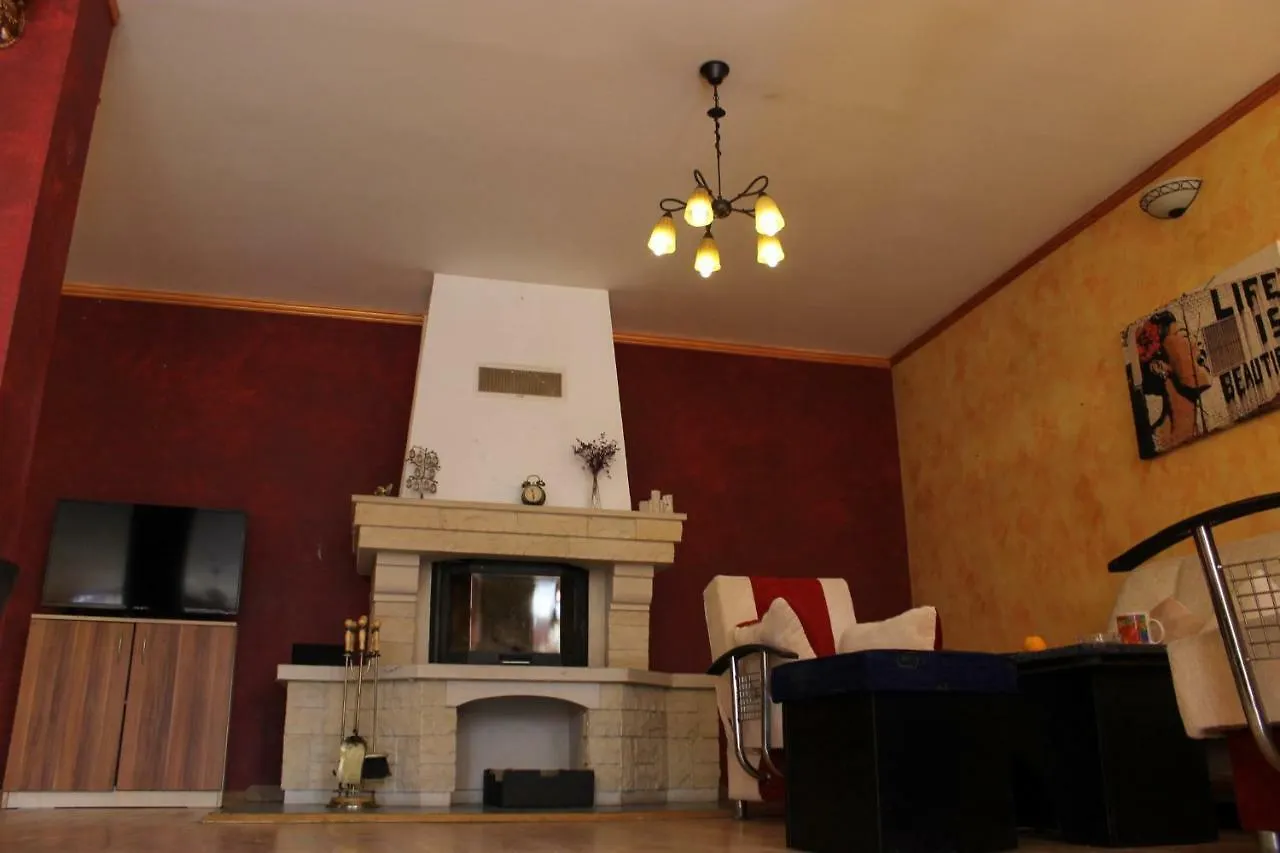 Cristalex Villaverde Bucharest Pantelimon Guest house